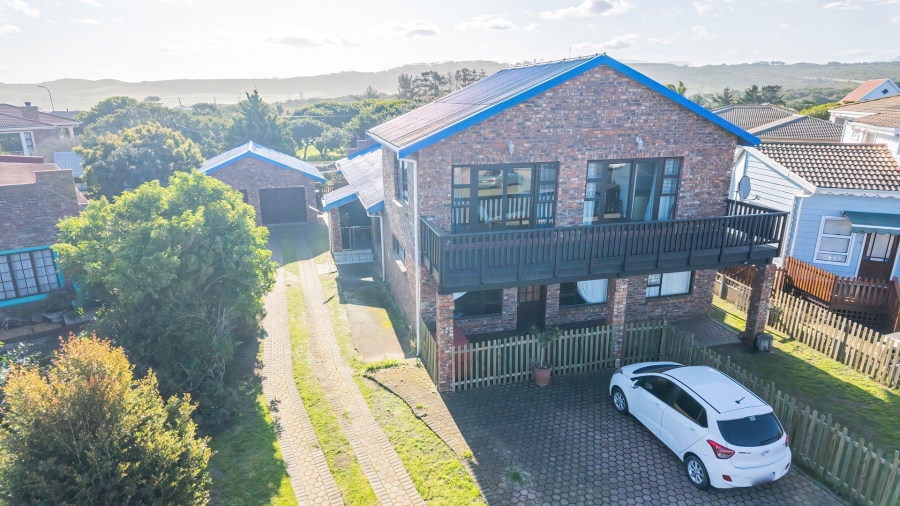 6 Bedroom Property for Sale in Tergniet Western Cape